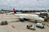 4 methods to get worth from 5,000 or fewer Delta SkyMiles